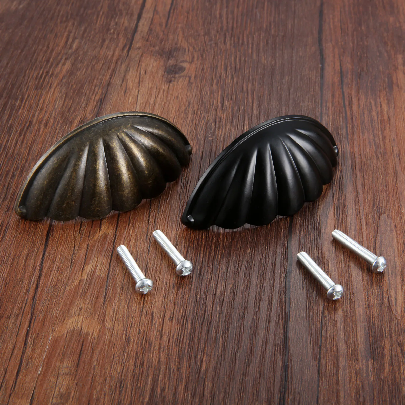 Furniture Hardware Vintage - 1 Buah Gagang Bentuk Kerang Campuran